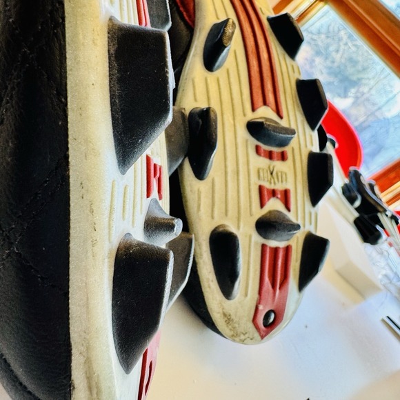 Vintage Adidas DX-2 TRX FG Men's Size 11 Football Cleats Boots Black Red Silver - Picture 8 of 9